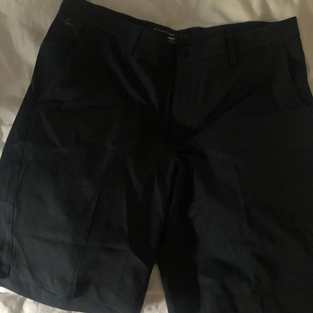 Greg Norman Men's ML75 Microlux Stretch Shorts